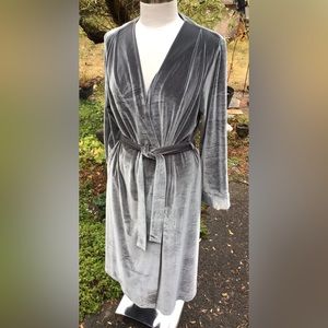 Oscar De La Renta Velvet Velour Robe
